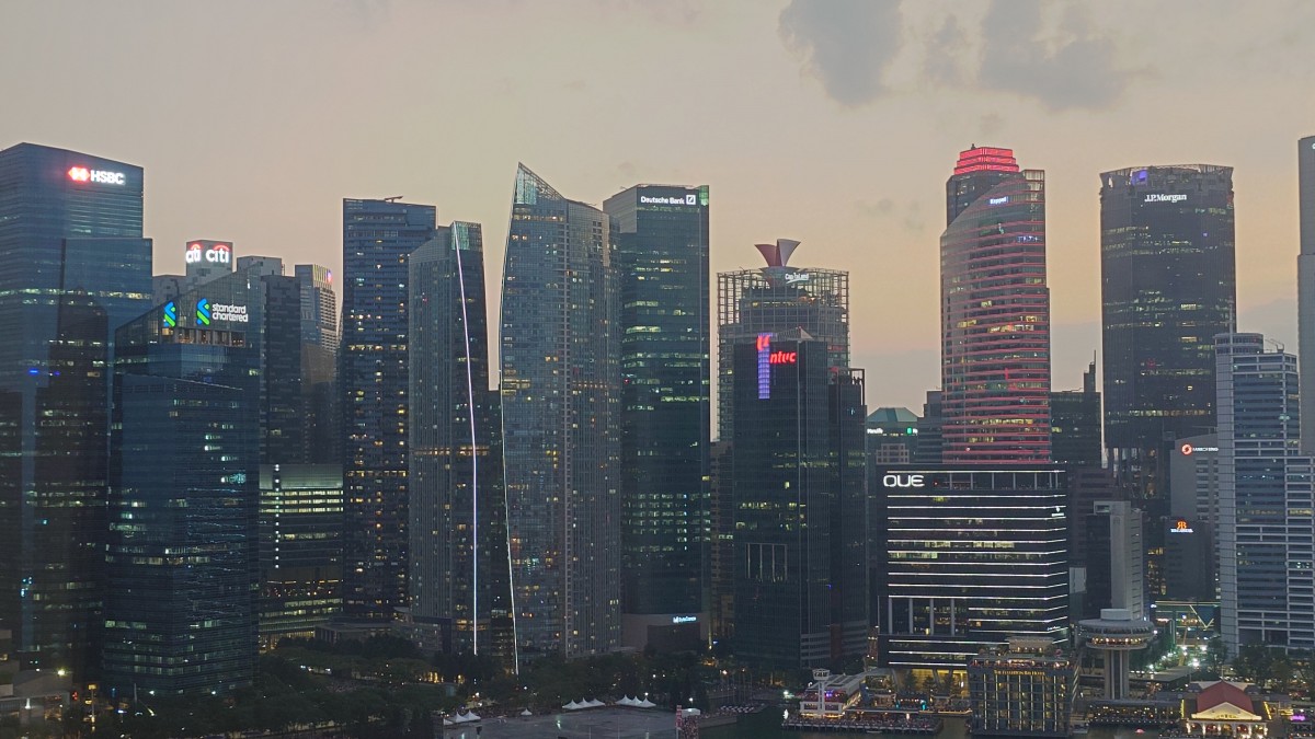 Singapore's Q1 GDP up 4.6% y-o-y but down 0.3% q-o-q; Middle East fight to weigh on growth ahead